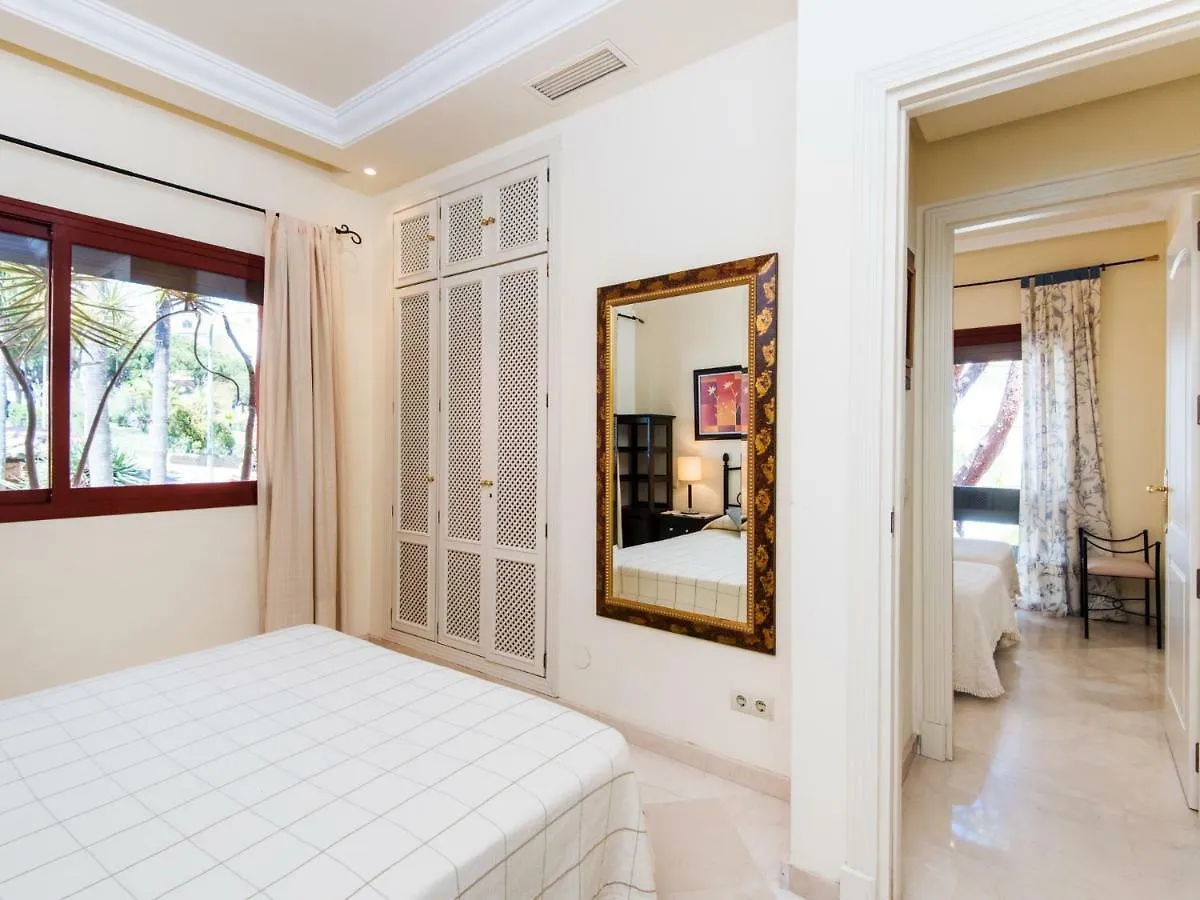 Rentandhomes Marbella Luxury Beach