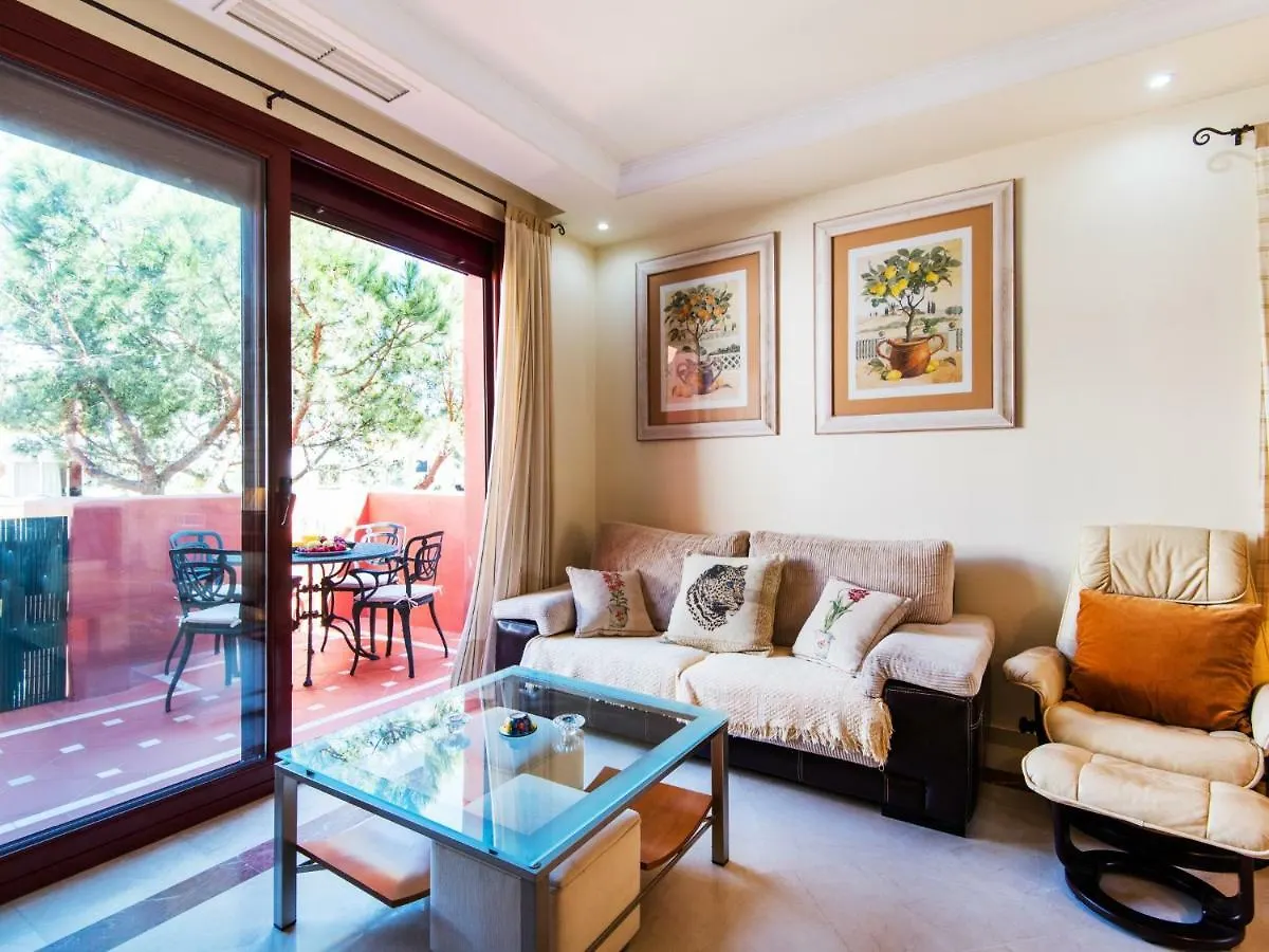Rentandhomes Marbella Luxury Beach Апартаменты