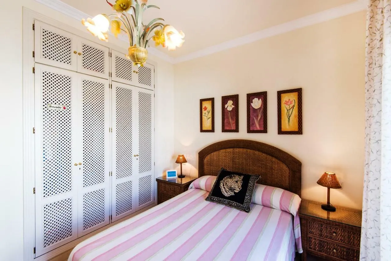 Rentandhomes Marbella Luxury Beach Испания